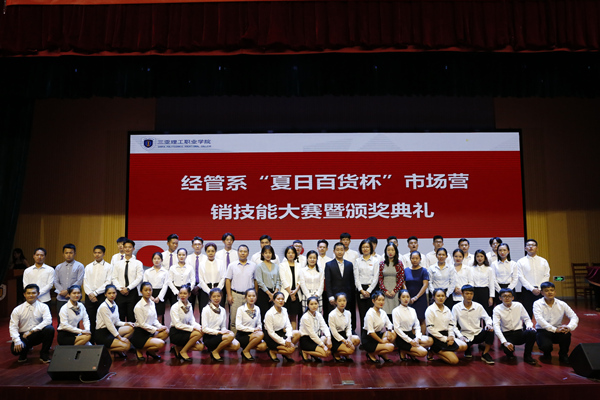 15 У��(j��)�Ј�(ch��ng)�I(y��ng)�N���ܴ�ِ_����.jpg