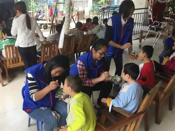 4 ־Ը���ջ�����M�����B�Ӛ��σ�ͯ���Ļ��1_����.jpg