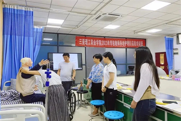 圖片 4.jpg 圖片 4.jpg