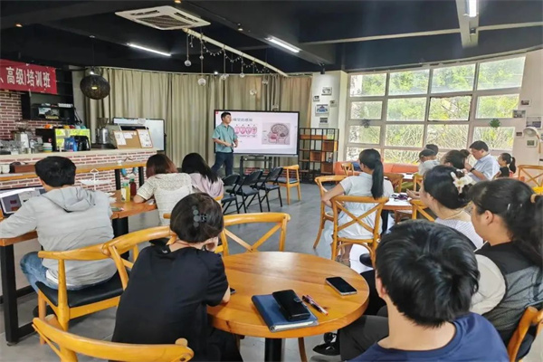 圖片 8.jpg 圖片 8.jpg